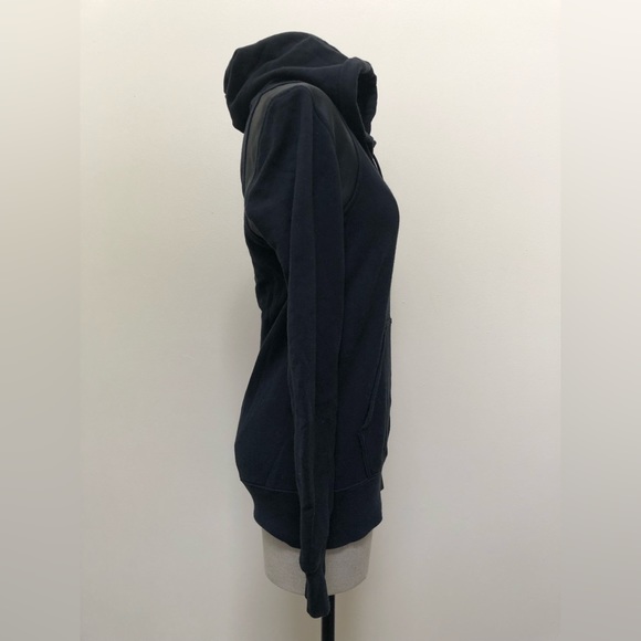 Nike genuine lamb leather shoulder decor cotton hoodie black M - Picture 4 of 16